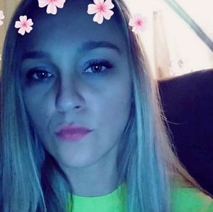 Meet your Posher, Brittany